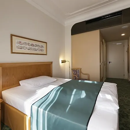 Grandhotel Ambassador Narodni Dum Карлові Вари