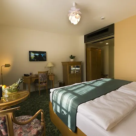 Grandhotel Ambassador Narodni Dum Готель Карлові Вари