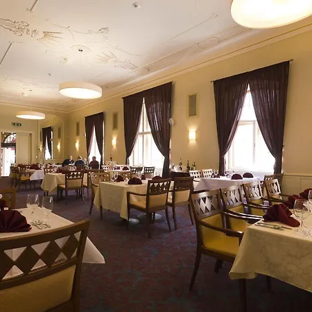 Grandhotel Ambassador Narodni Dum Готель 4*